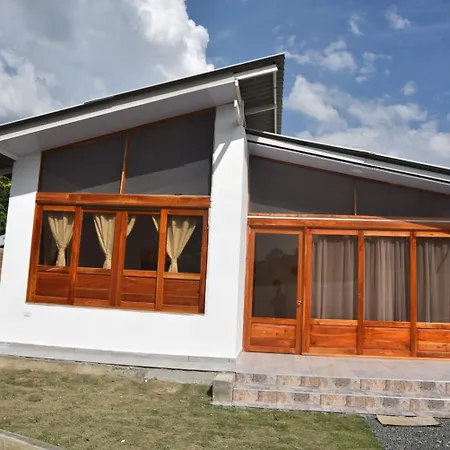 Eco Cabanas Montana Santa Elena  Exterior photo